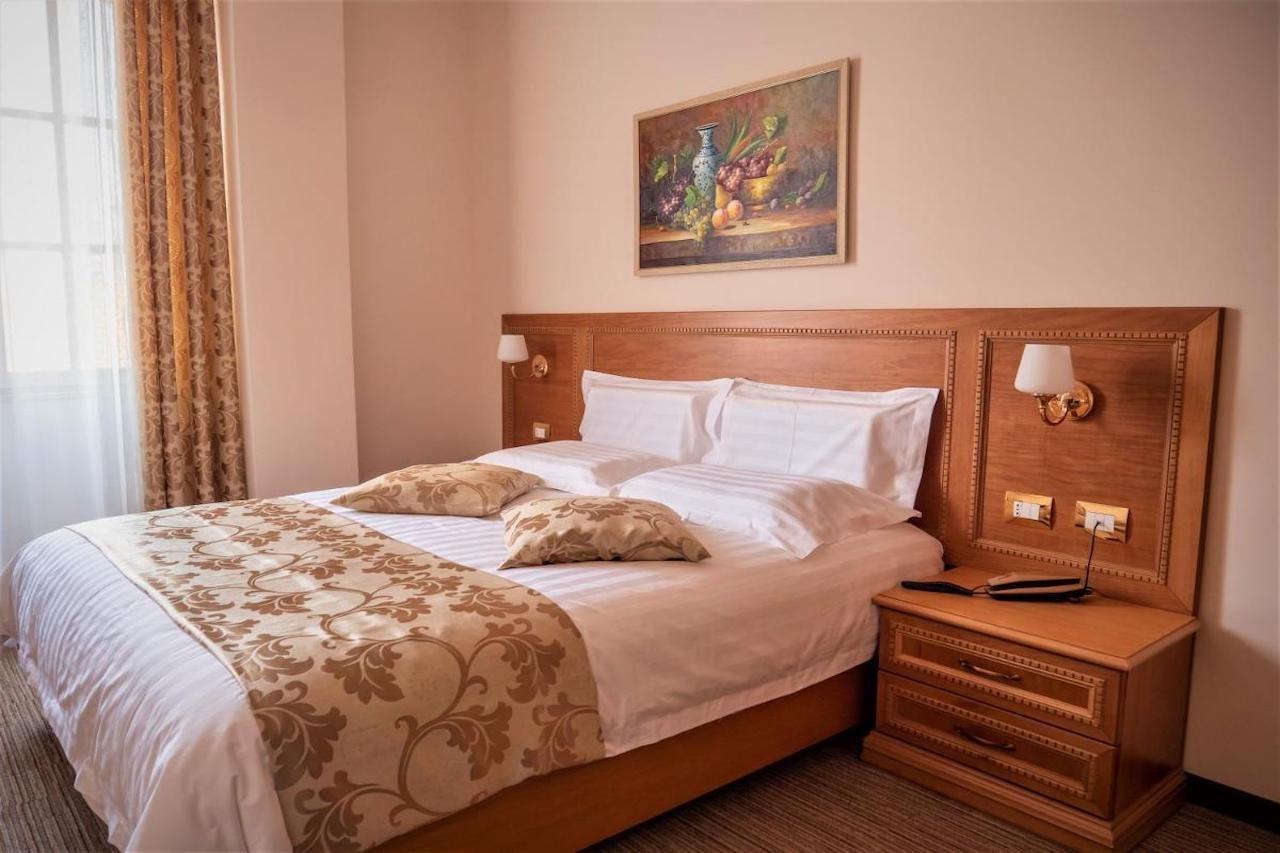 Hotel Boka تيرانا المظهر الخارجي الصورة